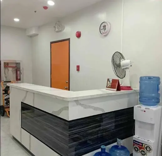 St. Marvin Makati M506 *