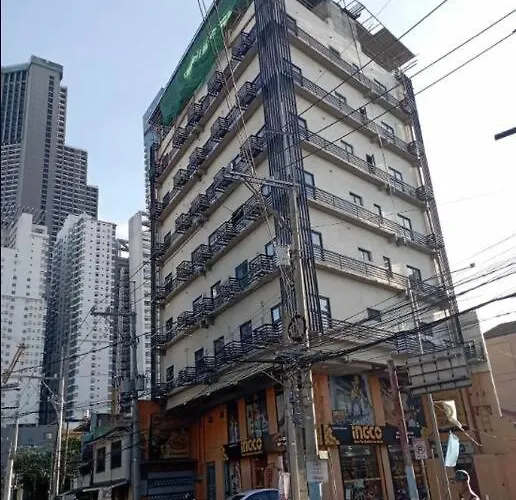 公寓 St. Marvin Makati M506 *