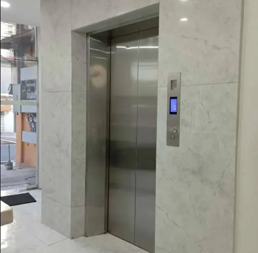 公寓 St. Marvin Makati M506 *